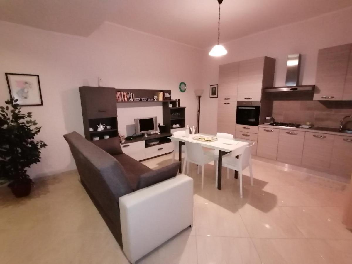 Casa Del Principe Apartment ออตตาวิอาโน ภายนอก รูปภาพ