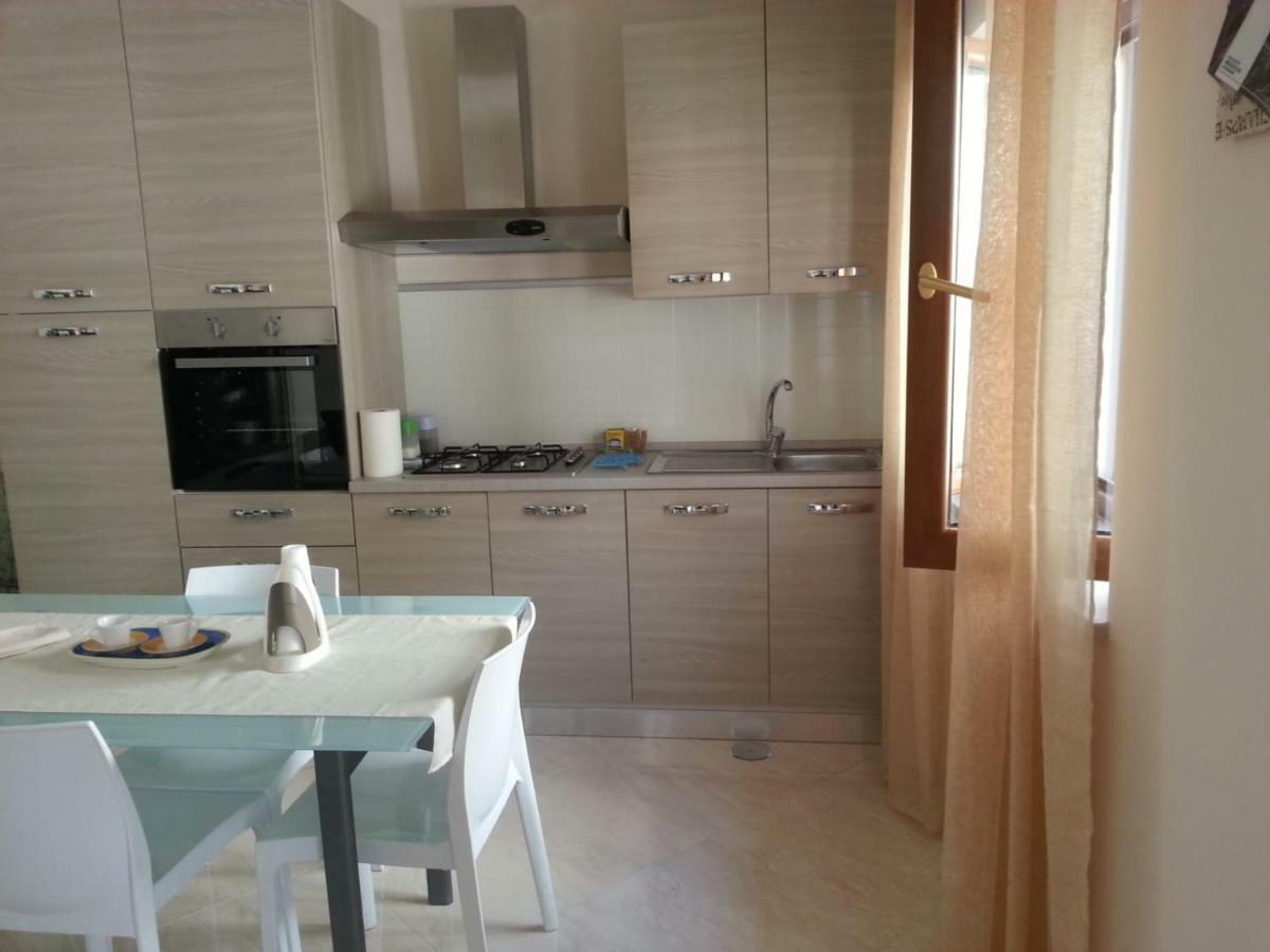 Casa Del Principe Apartment ออตตาวิอาโน ภายนอก รูปภาพ