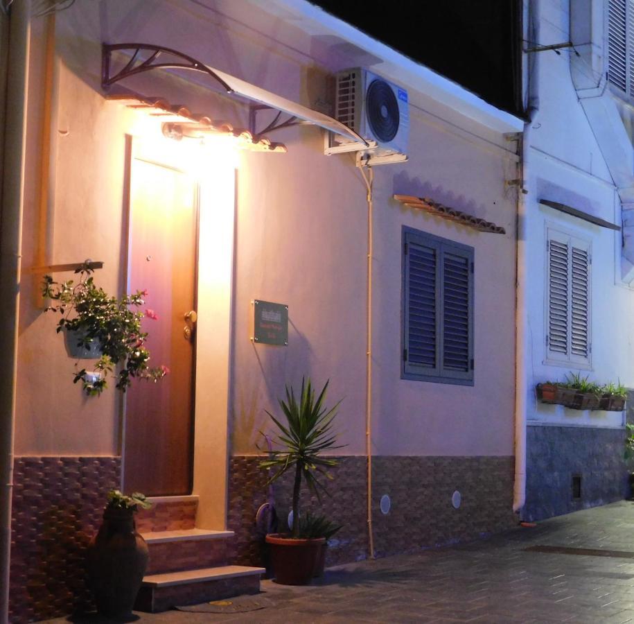 Casa Del Principe Apartment ออตตาวิอาโน ภายนอก รูปภาพ